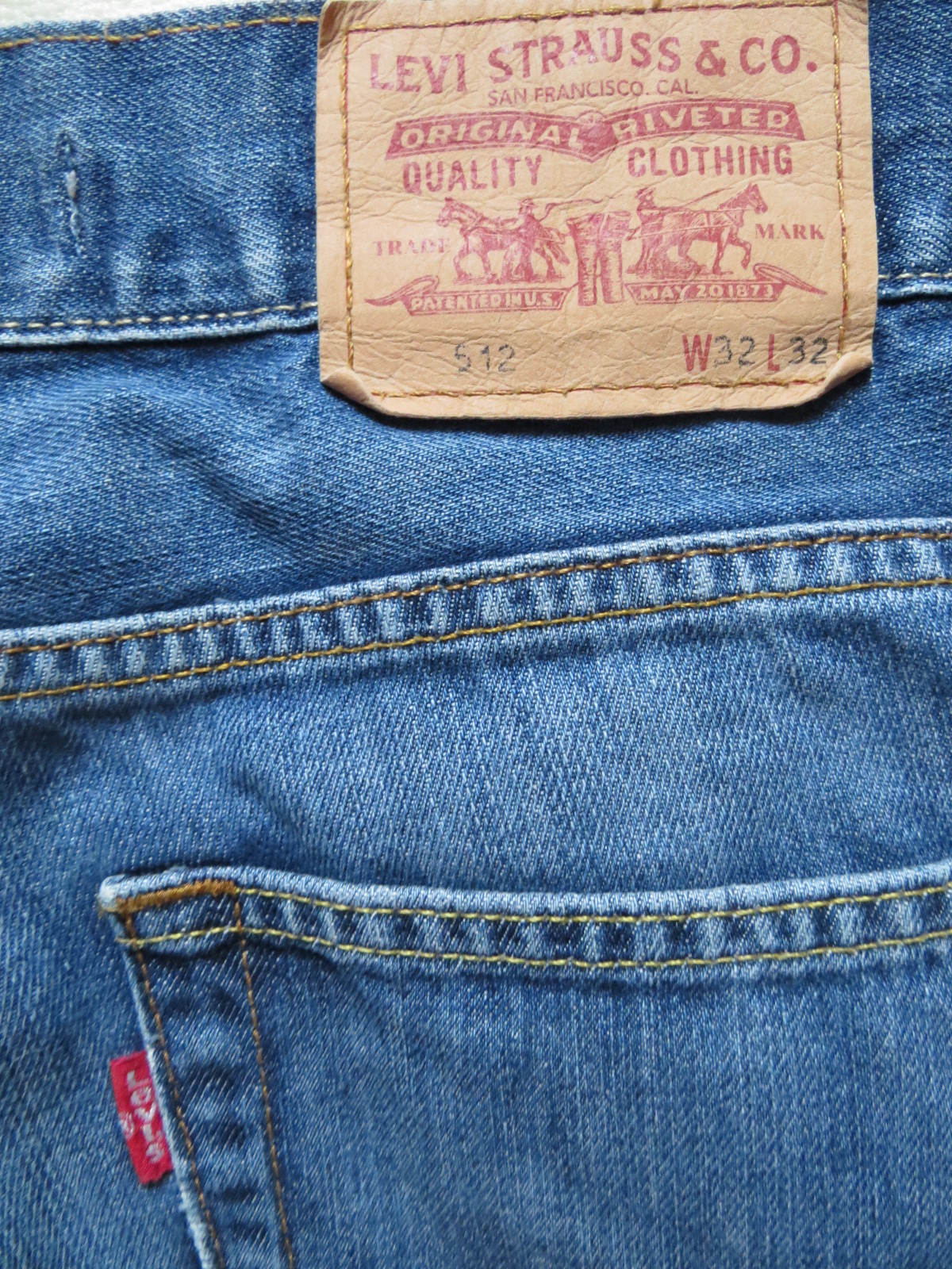 lot 512 levis